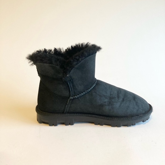 Unbranded Black Suede 100% Shearling Wool Lining Rubber Outsole Boots size 7 - Picture 5 of 14